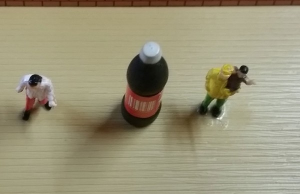 Deko Figur Cola Flasche
